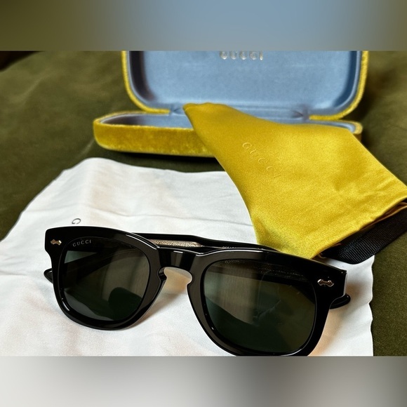 Gucci Unisex 49mm Black Sunglasses main image 7